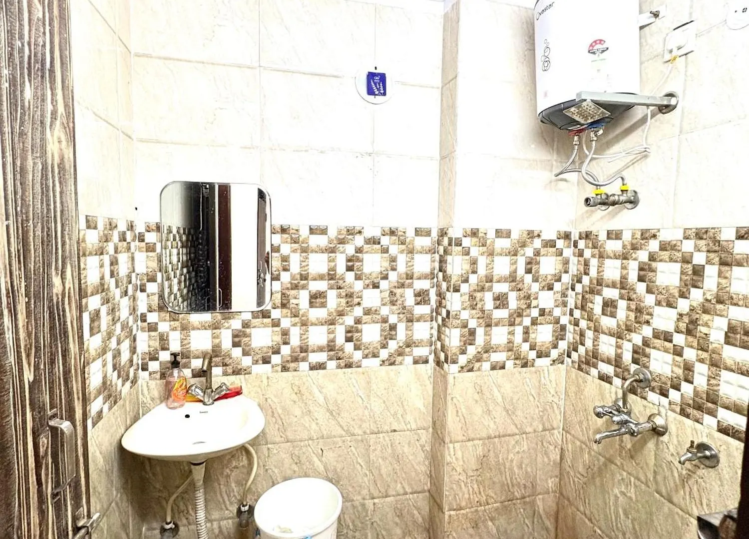 Private Stay In New Delhi