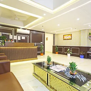 Hotel Decent - Delhi Airport, Nova Deli